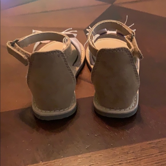 Old Navy Bunny Sandals - Picture 4 of 7